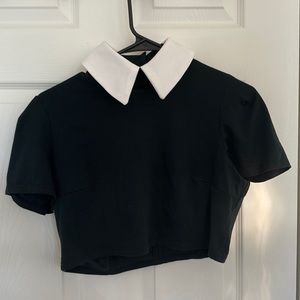 Deandri collar crop top